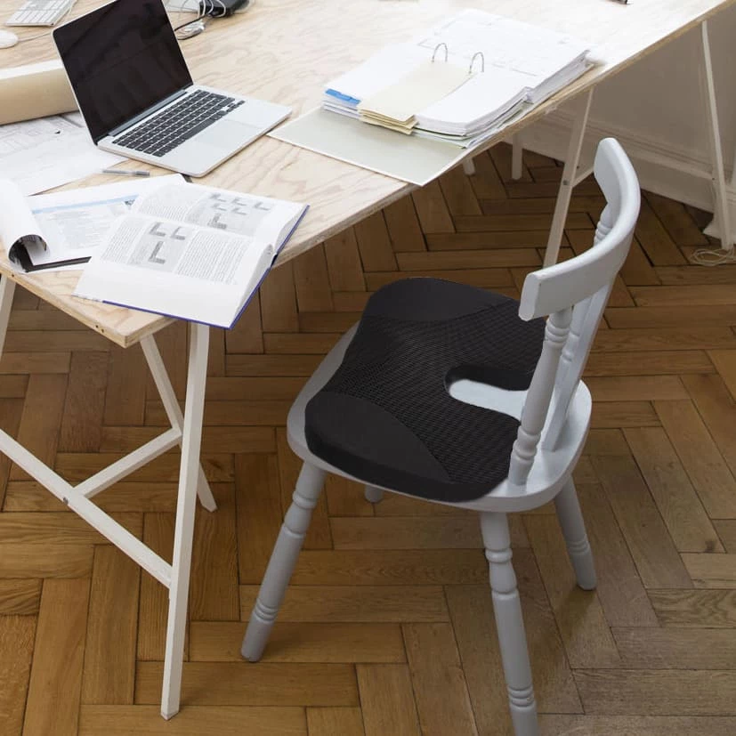 AutoTrends Gel Memory Foam Seat Cushion, Black 13 AutoTrends Gel Memory Foam Seat Cushion, Black - Image 11