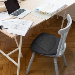 AutoTrends Gel Seat Cushion, Black 18 AutoTrends Gel Seat Cushion, Black -AutoTrends Shop autotrends gel grid seat cushion 4745e640 bb4d 4215 a3ec 250b6d61e91e