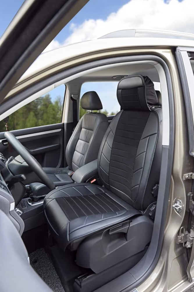 AutoTrends Luxury Linen & Faux Leather Seat Cushion With Pocket 6 AutoTrends Luxury Linen & Faux Leather Seat Cushion With Pocket - Image 4