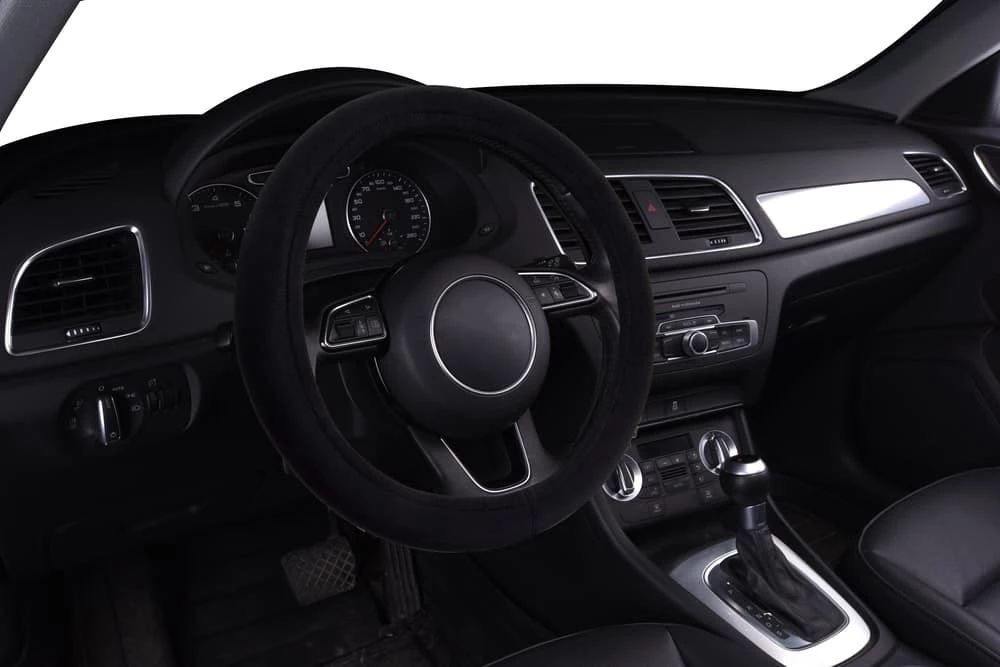 AutoTrends No Ring Neoprene Steering Wheel Cover, Black 4 AutoTrends No Ring Neoprene Steering Wheel Cover, Black - Image 2