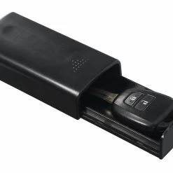 AutoTrends Magnetic Key Holder Case